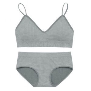 ست شورت و نیم تنه ورزشی زنانه ماییلدا مدل 5368