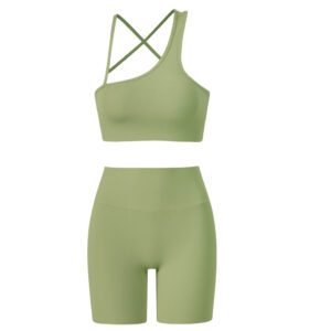 ست نیم‌تنه و شلوارک ورزشی زنانه ماییلدا مدل 5409-7106