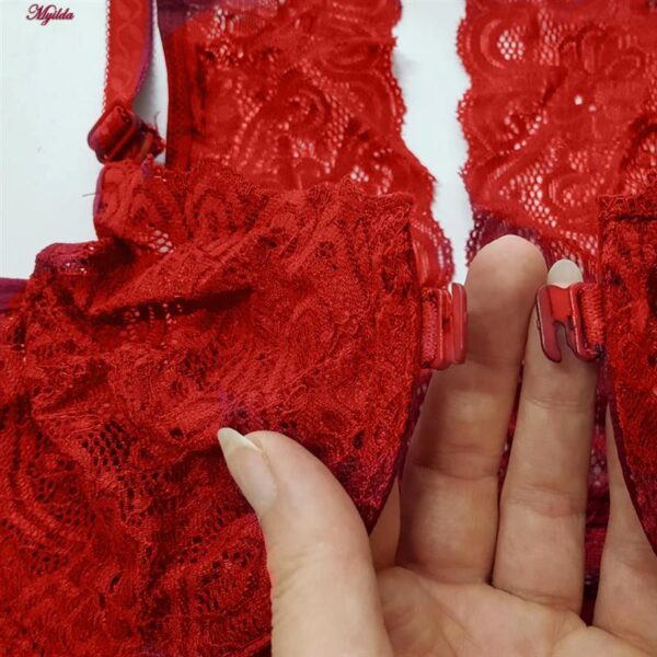 سوتین فنردار زنانه ماییلدا مدل 5363