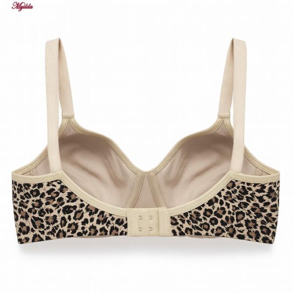 ست شورت و سوتین زنانه شارمین مدل پلنگی فنردار کد 5466-2065