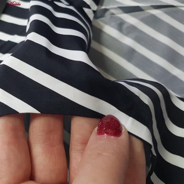 شورت زنانه ماییلدا مدل لیزری فاق بلند کد 5450-9