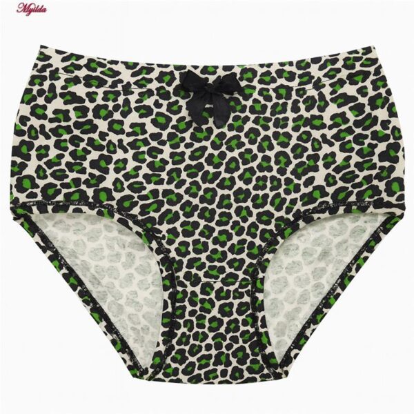 شورت زنانه ماییلدا مدل پلنگی کد 5453