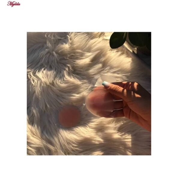 چسب سینه مدل ژله ای