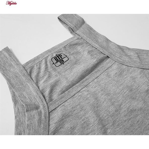 زیرپوش رکابی یقه خشتی مردانه برهان تن پوش مدل پنبه ای ملانژ کد 1011