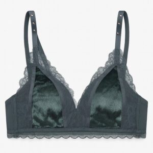 سوتین اسفنجی زنانه مدل بدون فنر کد 5406-6172