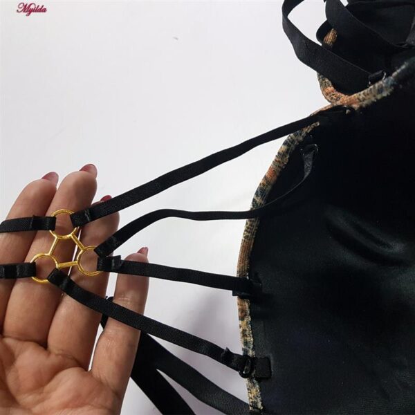 ست شورت و سوتین زنانه ماییلدا مدل فنردار هارنس دار کد 5469-2037