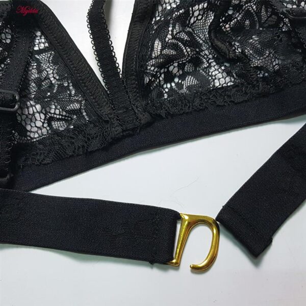 ست شورت و سوتین زنانه رونیا مدل هارنس دار بدون فنر کد 5515-716