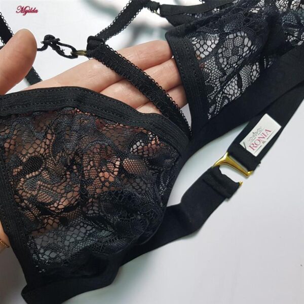 ست شورت و سوتین زنانه رونیا مدل هارنس دار بدون فنر کد 5515-716