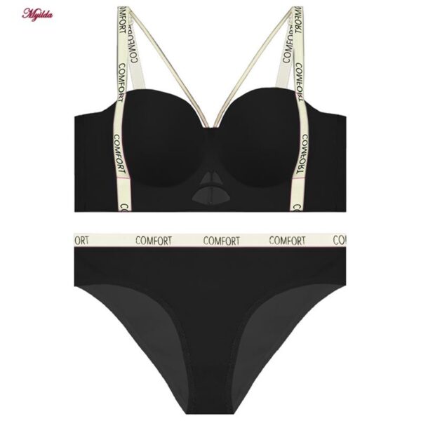 ست شورت و سوتین زنانه ماییلدا مدل لیزری هارنس دار بدون فنر نیم جک کد 5667