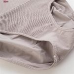 شورت گنی زنانه ماییلدا مدل 4090 رنگ خاکی