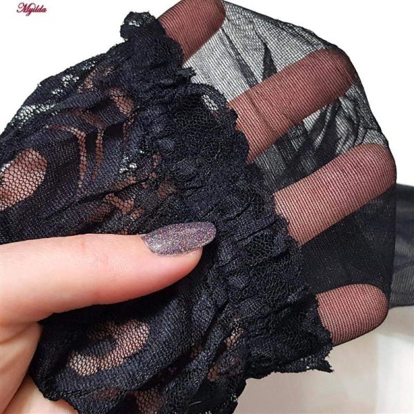 شورت زنانه ماییلدا مدل بیکینی کد 3684-FZ072 رنگ مشکی به همراه جوراب