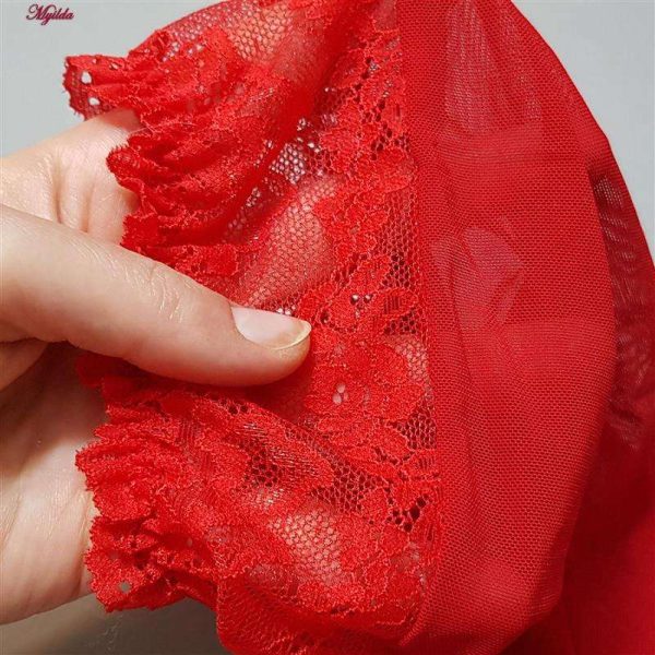 لباس خواب زنانه ماییلدا کد 4419-412 رنگ قرمز به همراه جوراب