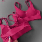 نیم تنه ورزشی زنانه مدل پد دار بدون فنر کد 4521-290P رنگ سرخابی