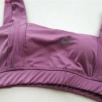 نیم تنه ورزشی زنانه مدل پد دار بدون فنر کد 4519-330P رنگ بنفش