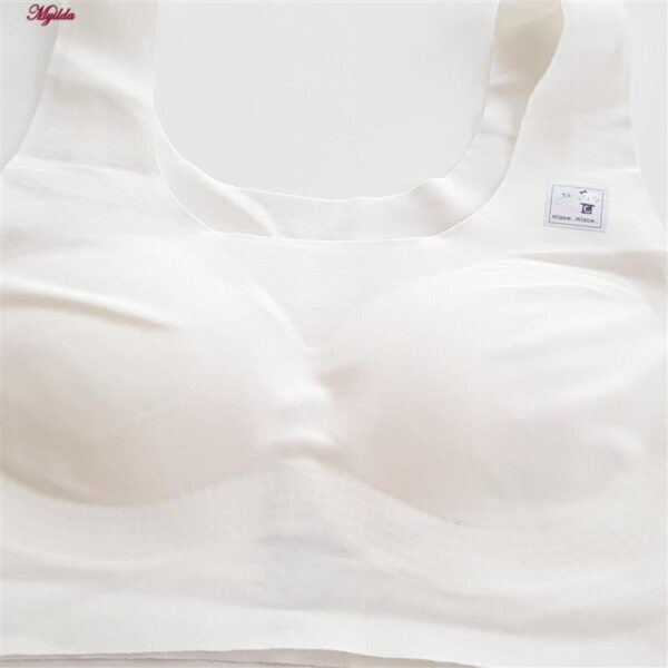 نیم تنه دخترانه مدل پددار کد 4553 رنگ سفید نیم تنه دخترانه مدل پددار کد 4553 رنگ سفید