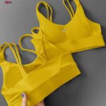 نیم تنه ورزشی زنانه مدل پد دار بدون فنر کد 4521-290P رنگ زرد