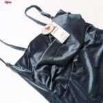 کراپ‌تاپ زنانه مدل مخملی پددار کد 4639 رنگ نقره ای