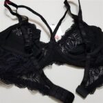 ست شورت و سوتین زنانه کارنا رز مدل گیپوری هارنس فنردار کد 4673-3150 رنگ مشکی