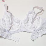 سوتین زنانه پانیذ مدل فنردار گیپوری کد 66337-new رنگ سفید