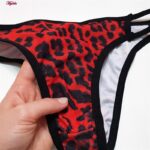 ست شورت و سوتین زنانه ماییلدا مدل فنردار پلنگی کد 4761-7009 به همراه جوراب و نگهدارنده جوراب