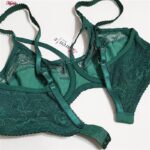 ست شورت و سوتین زنانه کارنا رز مدل فنردار هارنس کد 4862-2023 رنگ سبز کله غازی