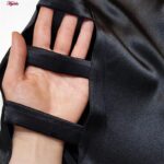 لباس خواب زنانه لورنزا مدل ساتن بند گلدار بغل نردبانی کد 4715-2000 رنگ مشکی به همراه کش مو