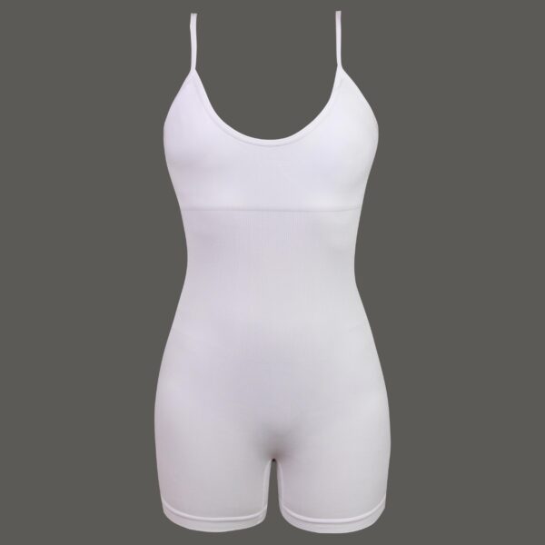 سرهمی ورزشی زنانه ماییلدا مدل پد متحرک کد 4847 رنگ سفید