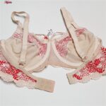 ست شورت و سوتین زنانه کارنا رز مدل هارنس فنردار گیپور گلدار کد 4867-4081 رنگ کرم