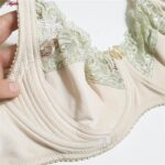 سوتین زنانه اما مدل فنردار دانتل کد 4921-3100 رنگ کرم