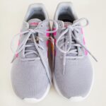 کفش آدیداس اصل طوسی با خط صورتی کد SH93 - Image 5