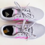 کفش آدیداس اصل طوسی با خط صورتی کد SH93 - Image 8