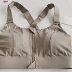 نیم تنه ورزشی زنانه ماییلدا مدل جلو زیپدار پد ثابت کد 5018 رنگ خاکی