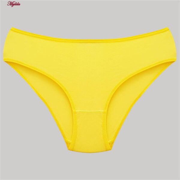 شورت زنانه ماییلدا مدل 4830-4-4 بسته سه عددی