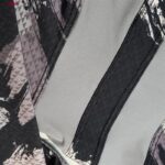 ست تی شرت و شلوار ورزشی زنانه مدل 5231-734p رنگ طوسی به همراه هدبند