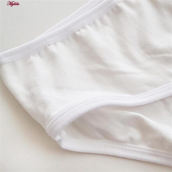 شورت زنانه ماییلدا مدل 4830 رنگ سفید بسته شش عددی