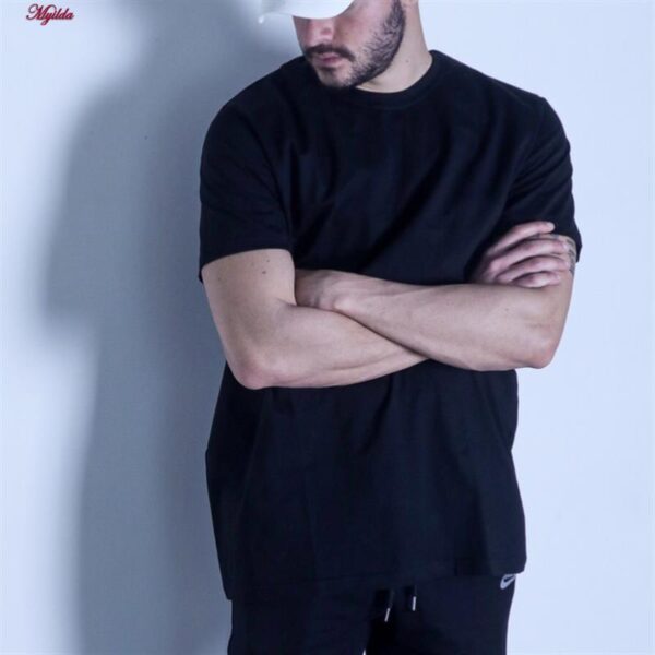 تی شرت آستین کوتاه مردانه مدل بیسیک دن ور رنگ مشکی