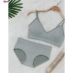 ست شورت و نیم تنه ورزشی زنانه ماییلدا مدل 5368