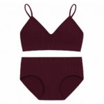 ست نیم‌تنه و شلوارک ورزشی زنانه ماییلدا مدل 5368