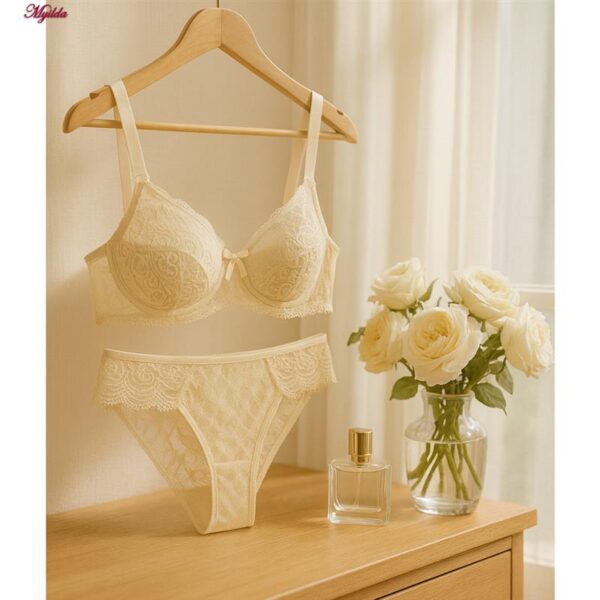 ست شورت و سوتین زنانه کارنا رز مدل فنردار کد 5431