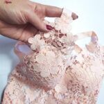 تاپ زنانه ماییلدا مدل گل گلی گیپوری کد 5474-1837