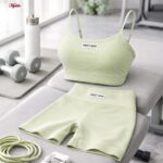 ست نیم‌تنه و شلوارک ورزشی زنانه ماییلدا مدل 5633