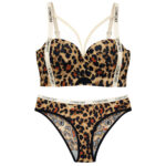 ست شورت و سوتین زنانه ماییلدا مدل لیزری هارنس دار بدون فنر نیم جک پلنگی کد 5669